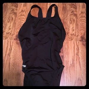 NWOT Womens black speedo swimsuit